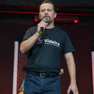 Pr. Marcos Ladeira